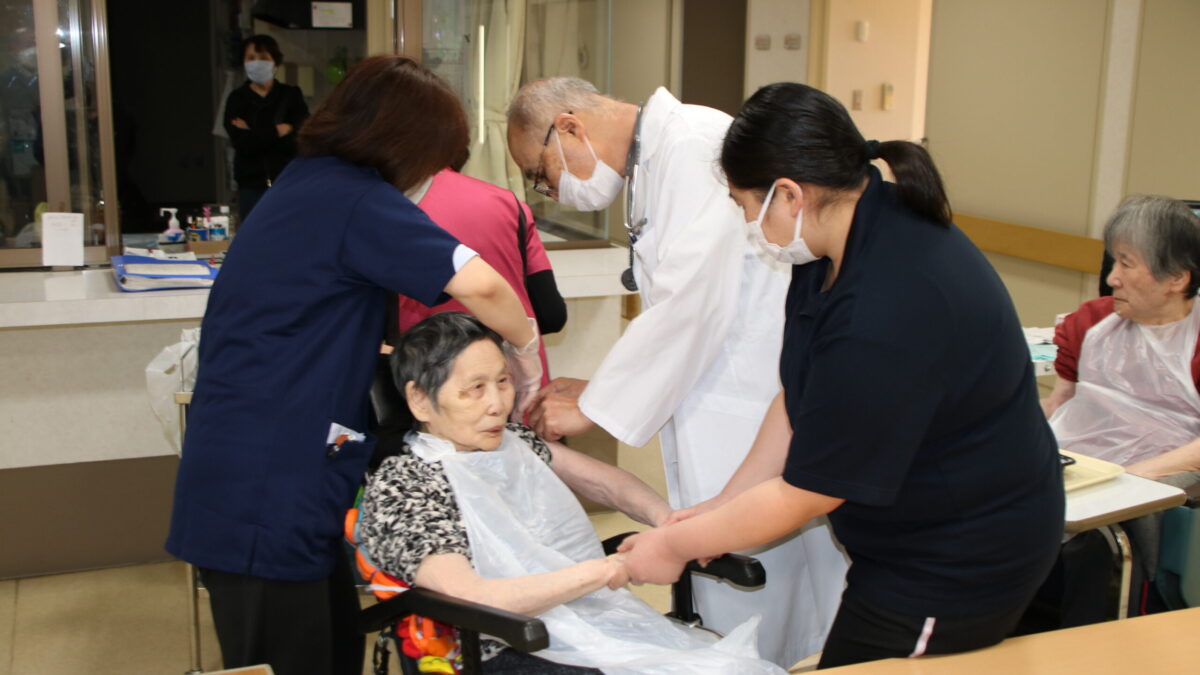 予防接種を実施しました